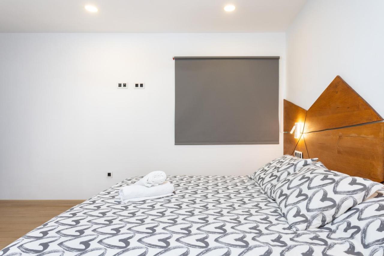 145 Santa Cruz Urban Deluxe By Sunkeyrents Appartamento Esterno foto