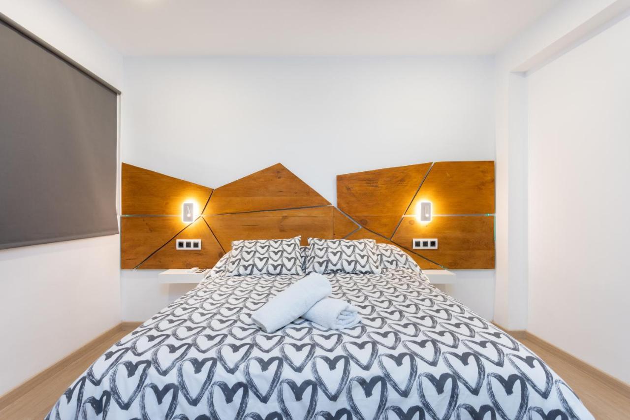 145 Santa Cruz Urban Deluxe By Sunkeyrents Appartamento Esterno foto