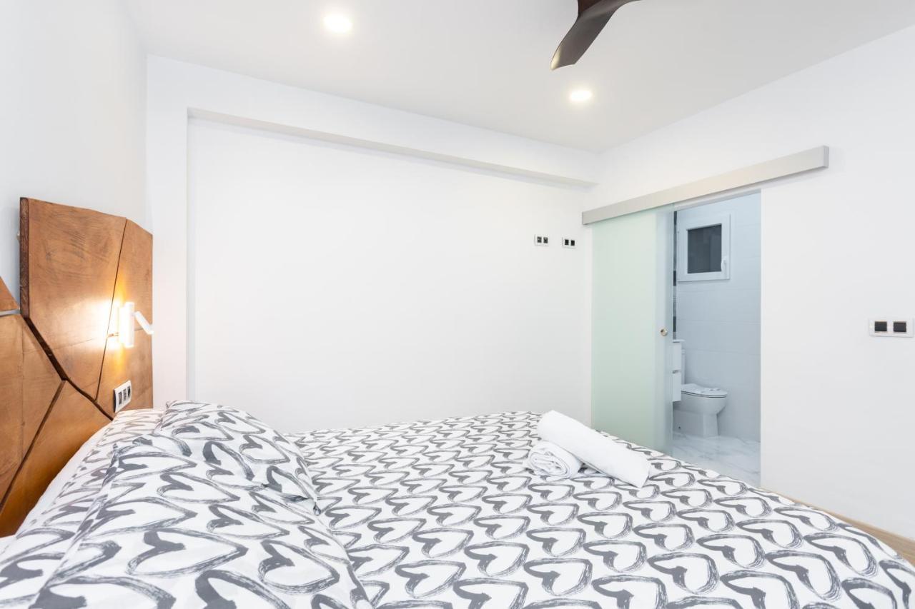 145 Santa Cruz Urban Deluxe By Sunkeyrents Appartamento Esterno foto